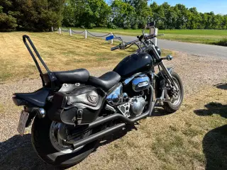 Suzuki Marauder  VZ 800