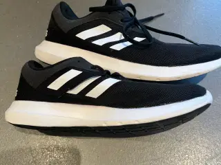 Adidas dame sneakers