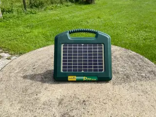 Elhegn med solceller