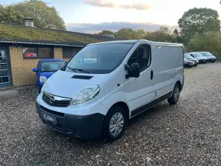 Opel vivaro lav km! 