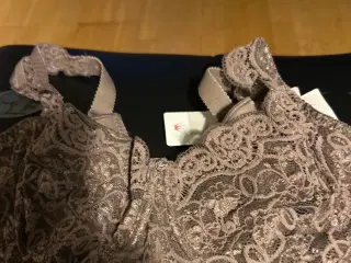 Bh amourette 300 WHP ny og ubrugt med mærke 