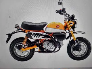 Honda monkey