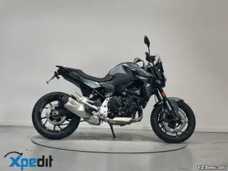 BMW F 900 R