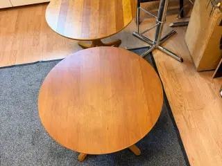 2 stk runde borde