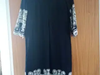 Thelin kjole