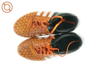 Fodboldstøvler fra Adidas (str. 37 en halv)