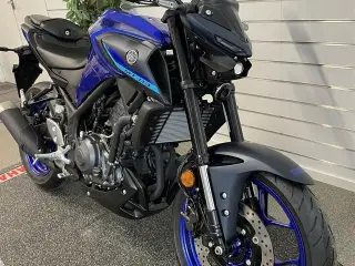 Yamaha MT-03 Icon Blue
