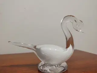 Flot glas svane