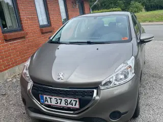 Peugeot 208 1,0