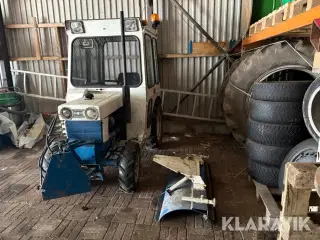 Traktor Mitsubishi