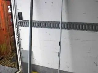   Skærmkant til Campingvogn