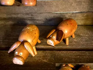* Gammelt salt- og pebersæt som søde grise - i tea