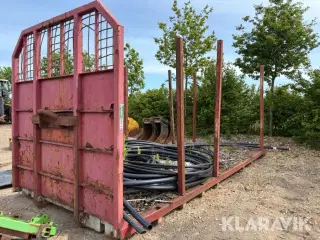 Flad container