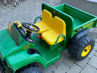 John Deere Gater