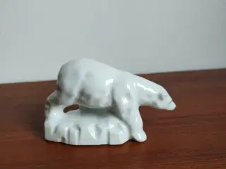 Lille porcelæns isbjørn