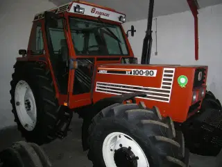 Traktor købes - 50-200 HK.