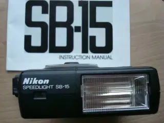Nikon SB-15 blitz