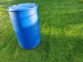 Vandtønde Plast.