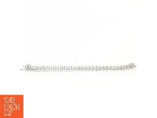 Tennisarmbånd med simulerede diamanter (str. Kæde 19 x en komma 3 sådan cm)