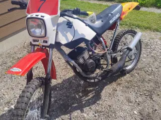 Suzuki Dr big 50 ccm 