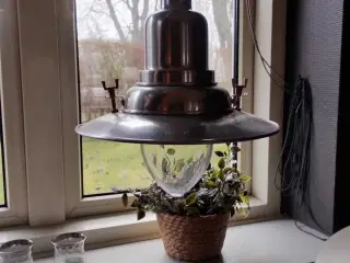 Loftlampe af metal