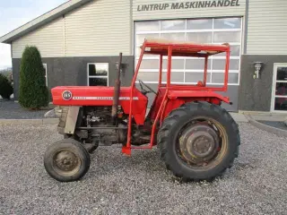Massey Ferguson 165