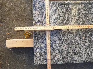 Granit bordplade 1380 x 610 med hul til kogeplade