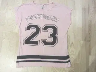Str. XS, sød lyserød t-shirt