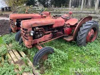 Veteran traktor Volvo BM 425 3 styk