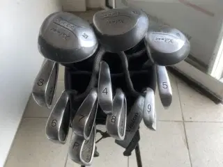 Golfsæt, bærebag , køller og jern