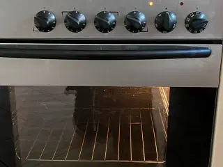 Blomberg ovn og kogeplade