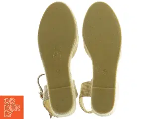 Sandaler (str. 39)