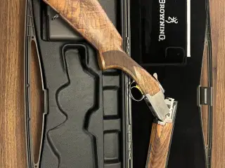 Browning b725