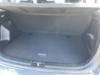 Kia Venga 1,4 CVVT Active 90HK 5d