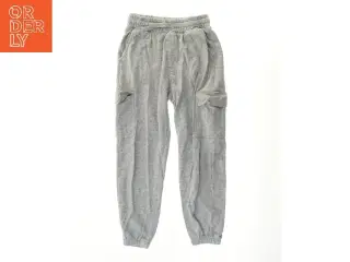 Grå cargo bukser fra H&M (str. 164)