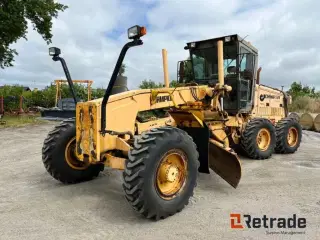- - - Champion Grader model 726 A-VHP.