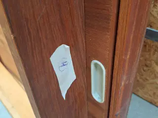 Teak spisebord