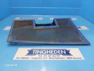 Ford 7710 Grill R.  D5NN10N333C