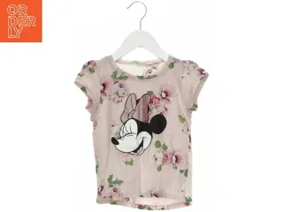T-Shirt fra H&M (str. 116 cm)