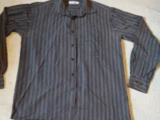  herre skjorte i mørke grå striber