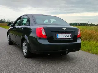 Billig bil Chevrolet nysynet lav km. 