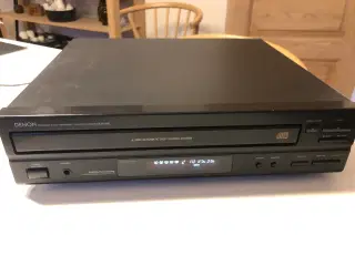 Denon DCM-360 5 disc CD afspiller