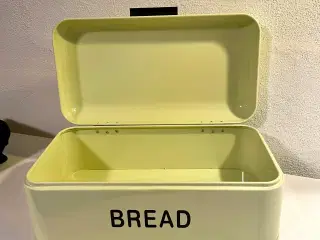 Brødboks i metal