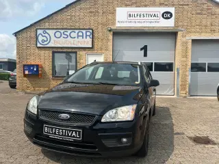 Ford Focus 2,0 145 Ghia stc.