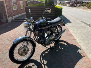 Veteran motorcykel Norton 750 Comando
