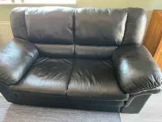 Pæn 2 personers sofa.