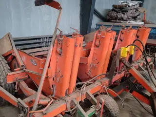 Underhaug 4 rækket med Viby bejdsetank