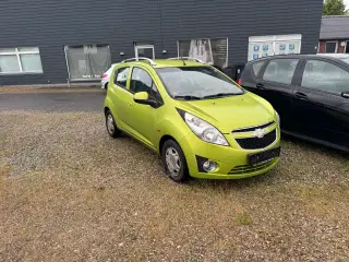 Chevrolet spark 2011