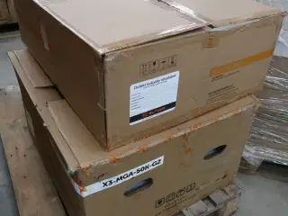 Inverter SOLAX X3 samt Inverter SUNGROW SH8.ORT (Defekte)