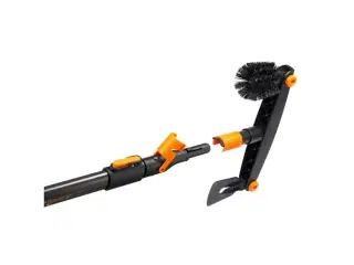 Fiskars QuikFit Tagrende-renser med teleskopskaft